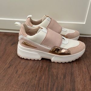 Micheal Kors size 7.5, worn once pink/white/rose gold , excellent condition